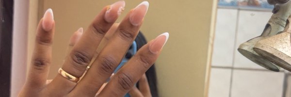 D_o_r_i_n_e Profile Banner