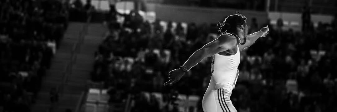 Noah Lyles, OLY's banner