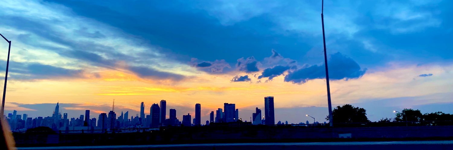 urfavluver's profile banner image
