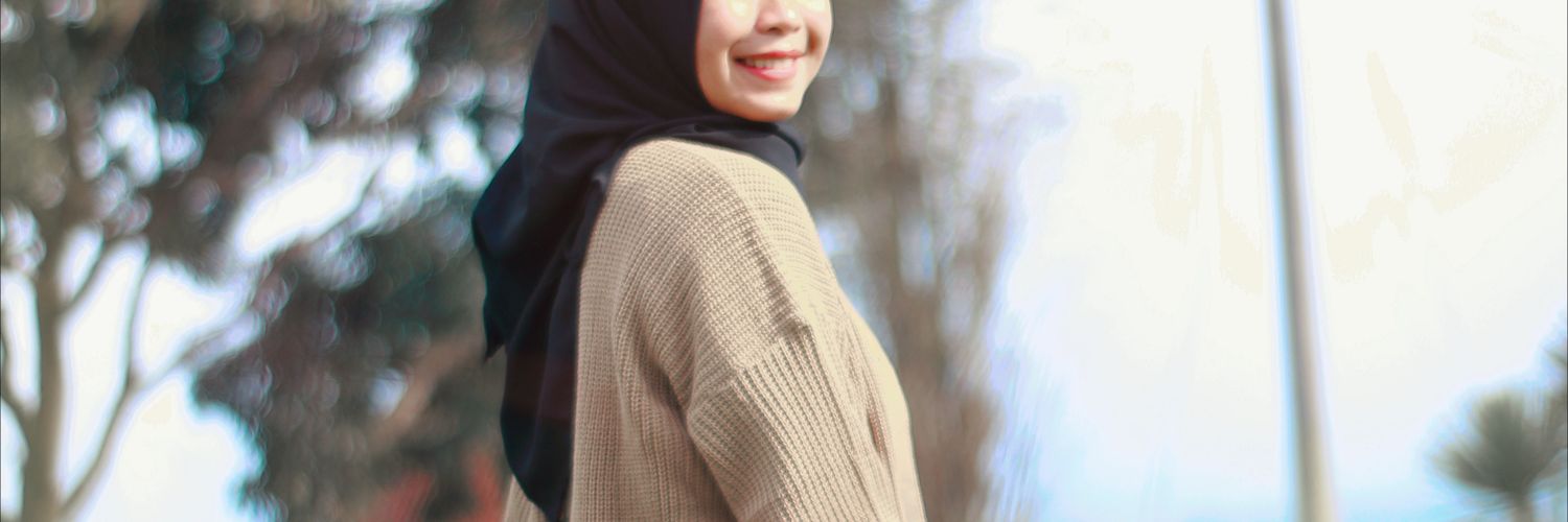 IndahDewi58's profile banner image
