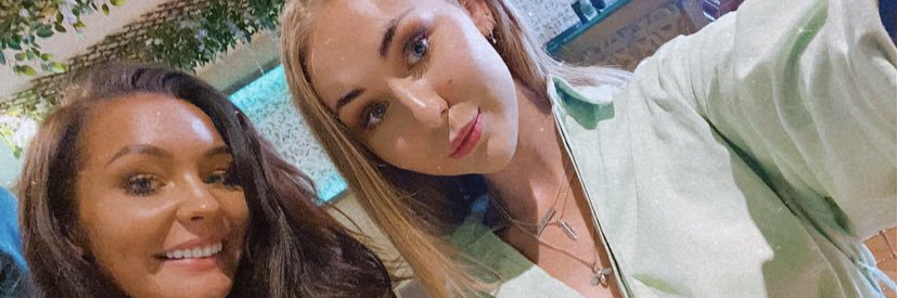 livbarratt's profile banner image