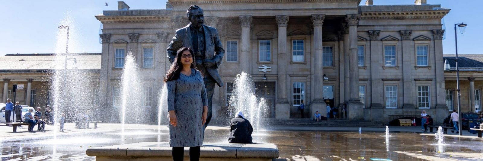 Cllr Mus Khan banner