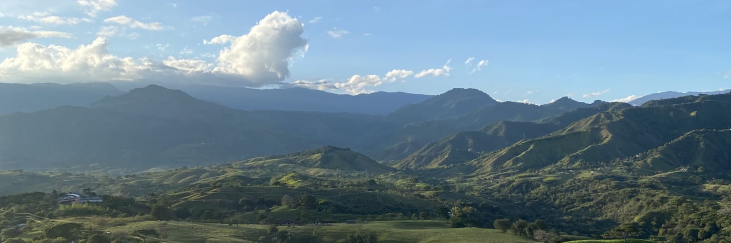 isabelapolanco's profile banner image
