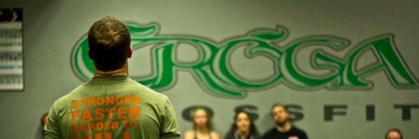 Dahveee's profile banner image