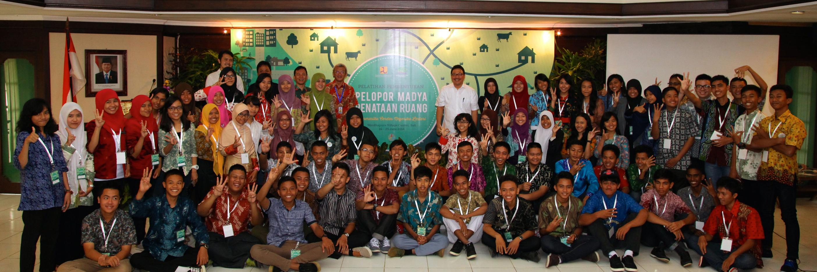 Pelopor_2014's profile banner image