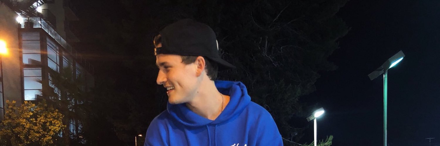 vanillacrawf's profile banner image