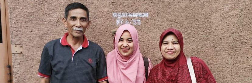 NurHida_13's profile banner image