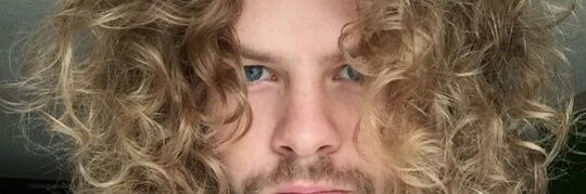 laiifv's profile banner image