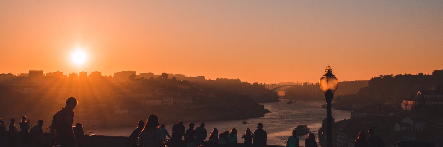 Chico32_'s profile banner image