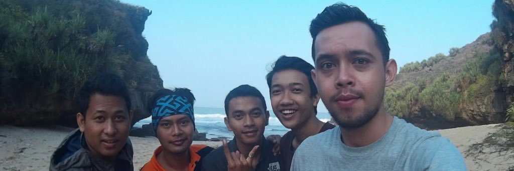 rioosaputra's profile banner image