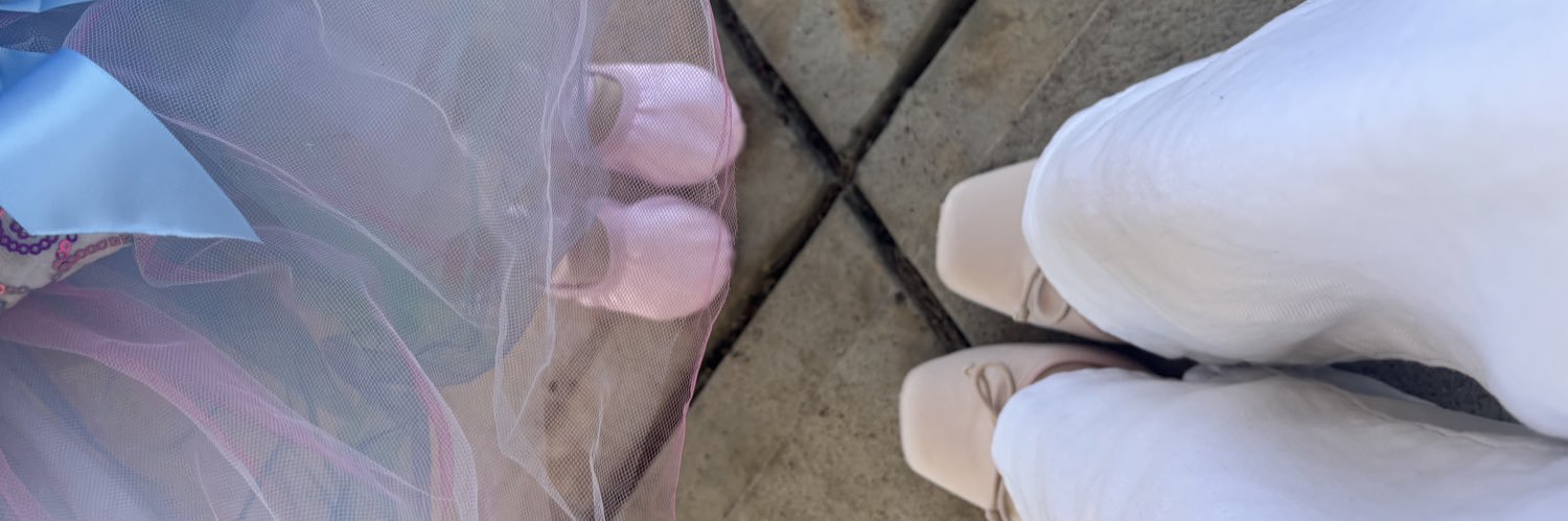 DANIELLEEVAA's profile banner image