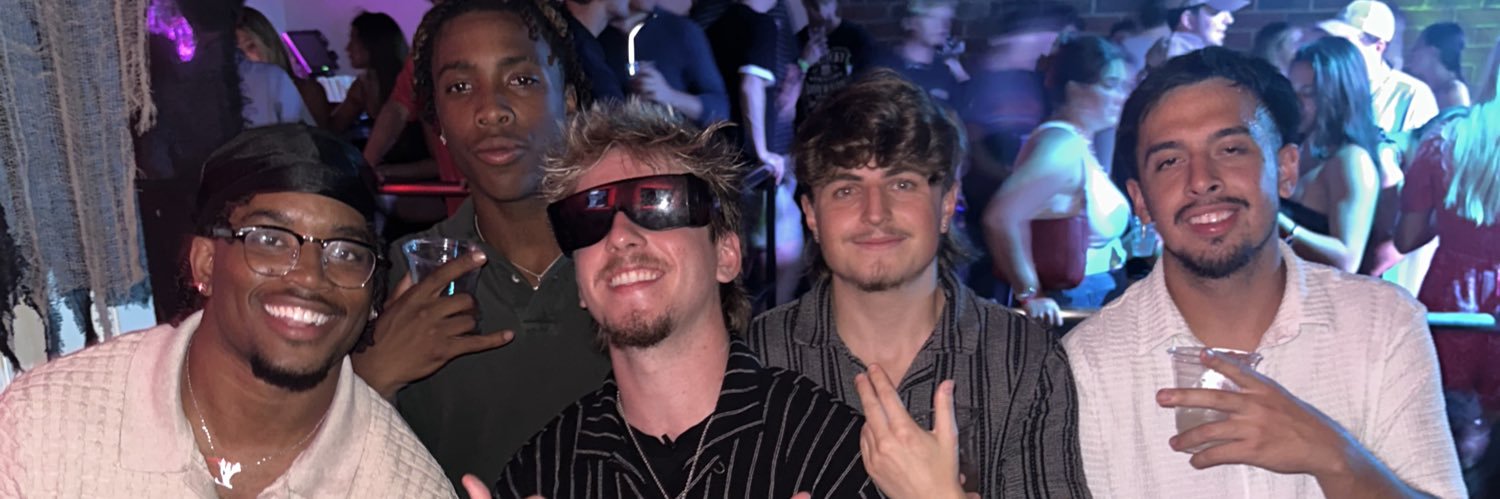 ttylerburton's profile banner image