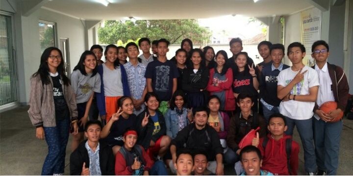 Basketball SMAN 27 banner