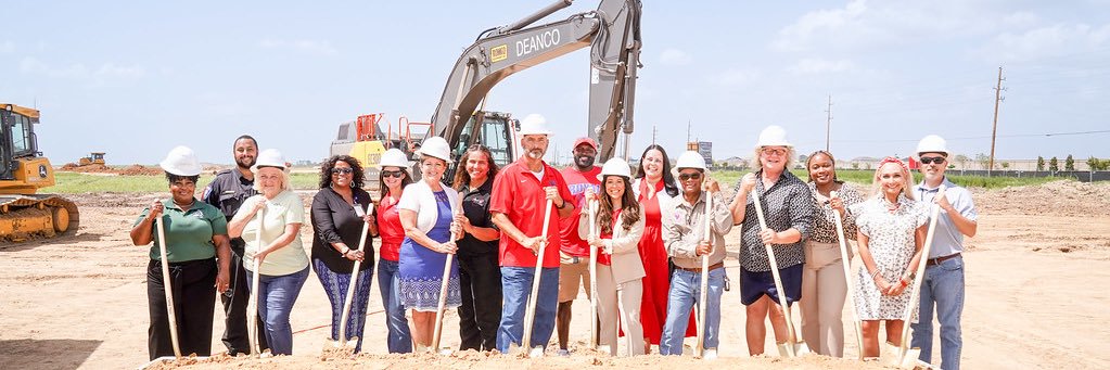 RoyalISD's profile banner image