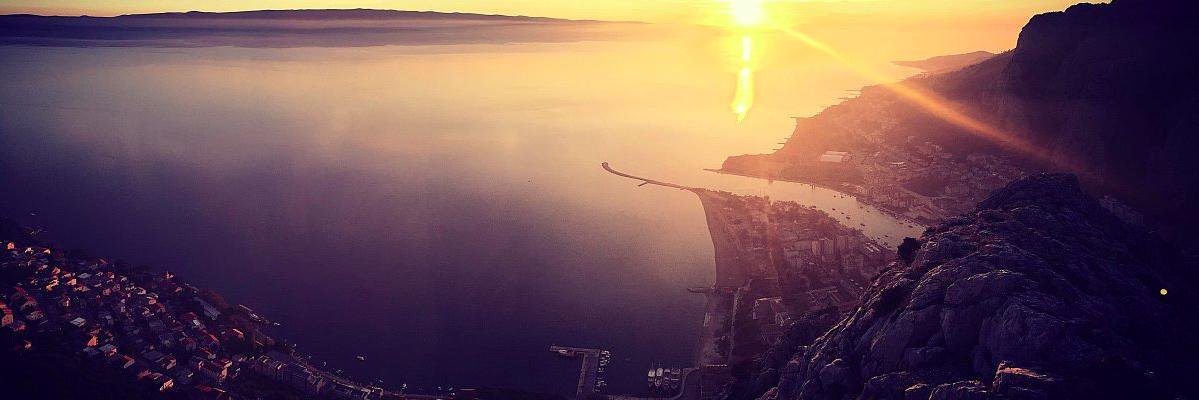 akalajzi's profile banner image