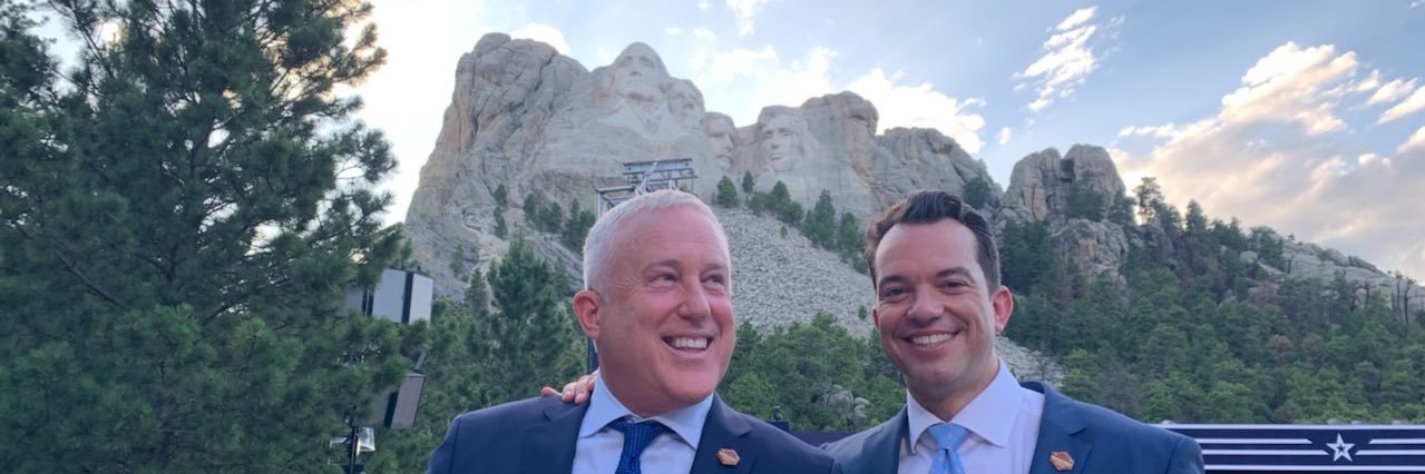 Ambassador Bill White 的个人资料封面