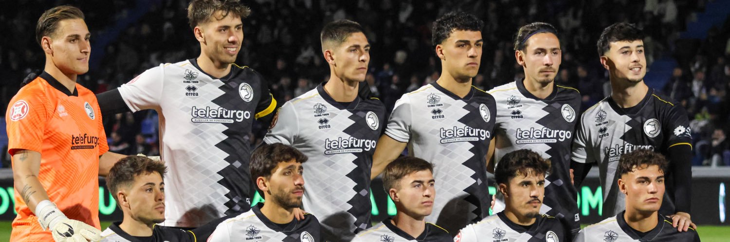 Aarón Piñán banner