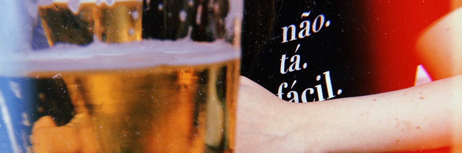aline w banner