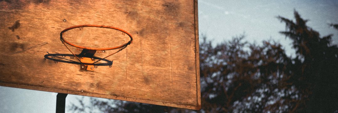 lunalucase's profile banner image