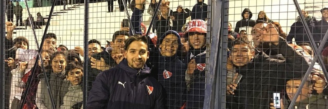 tooacho11's profile banner image