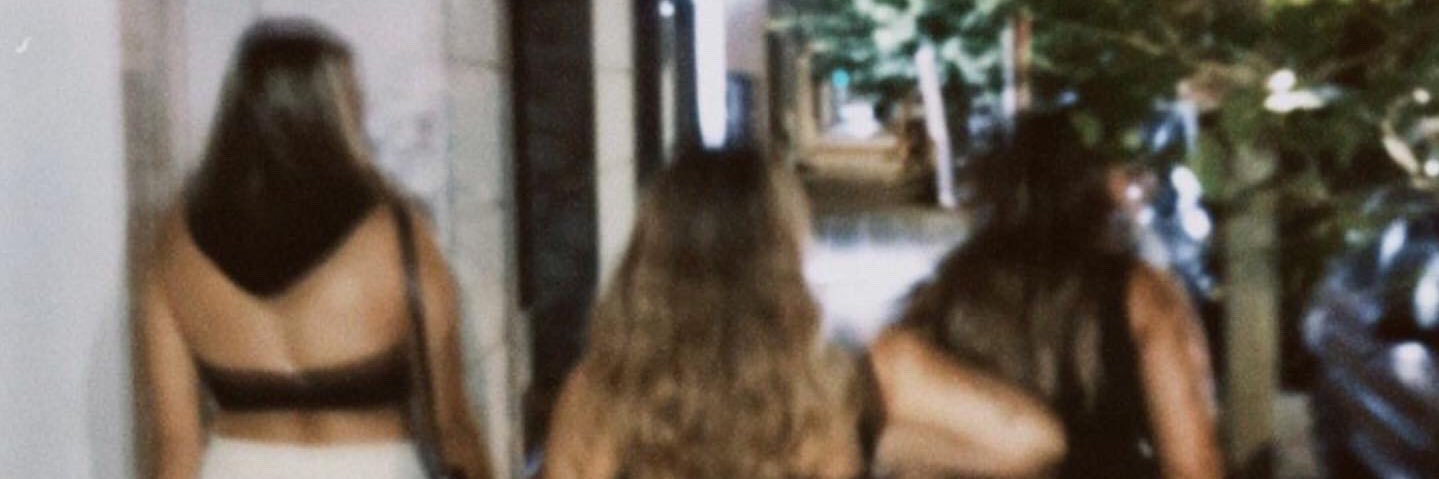 abrilloza13's profile banner image