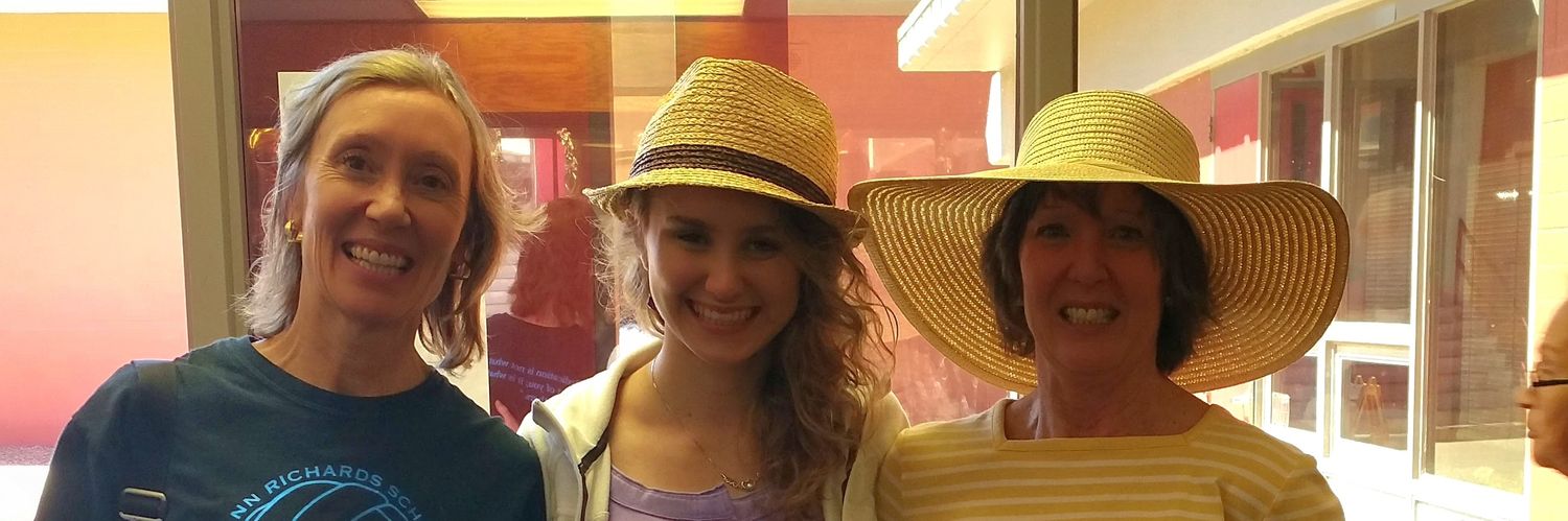 DewarLynne's profile banner image