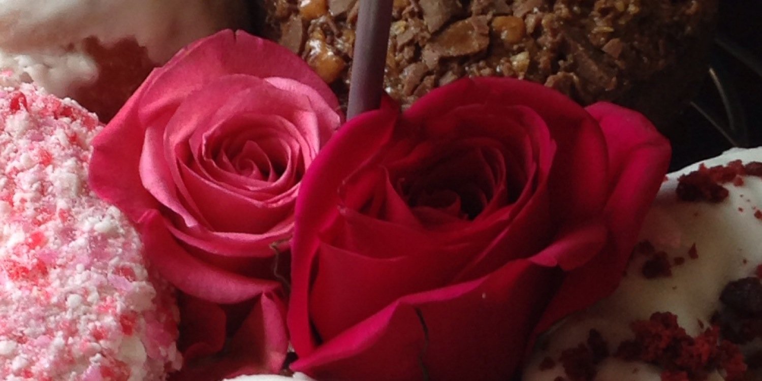 Angel_in_a_rose's profile banner image