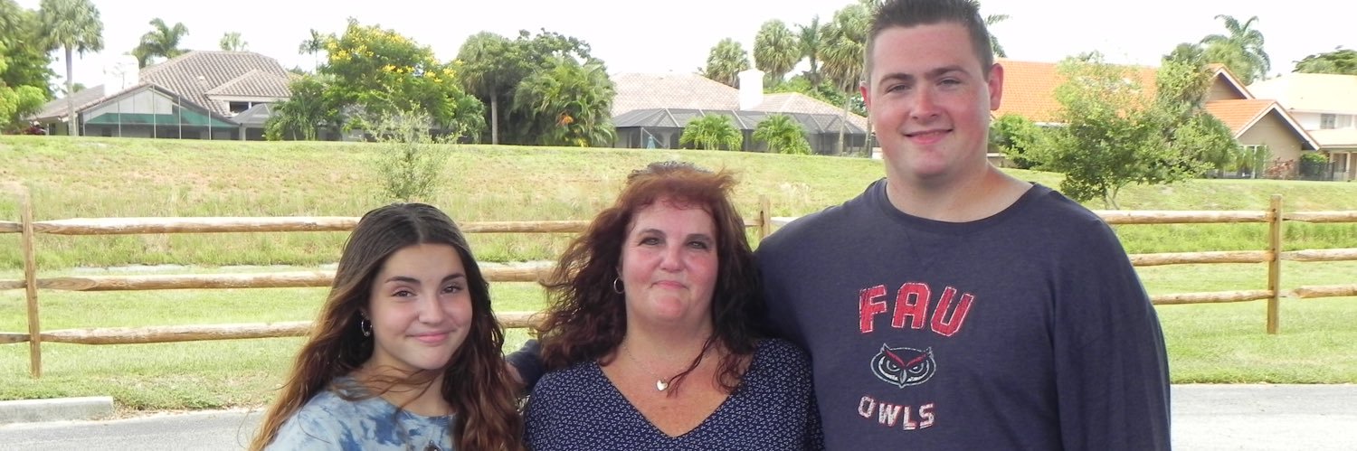 IrishMomKelli's profile banner image