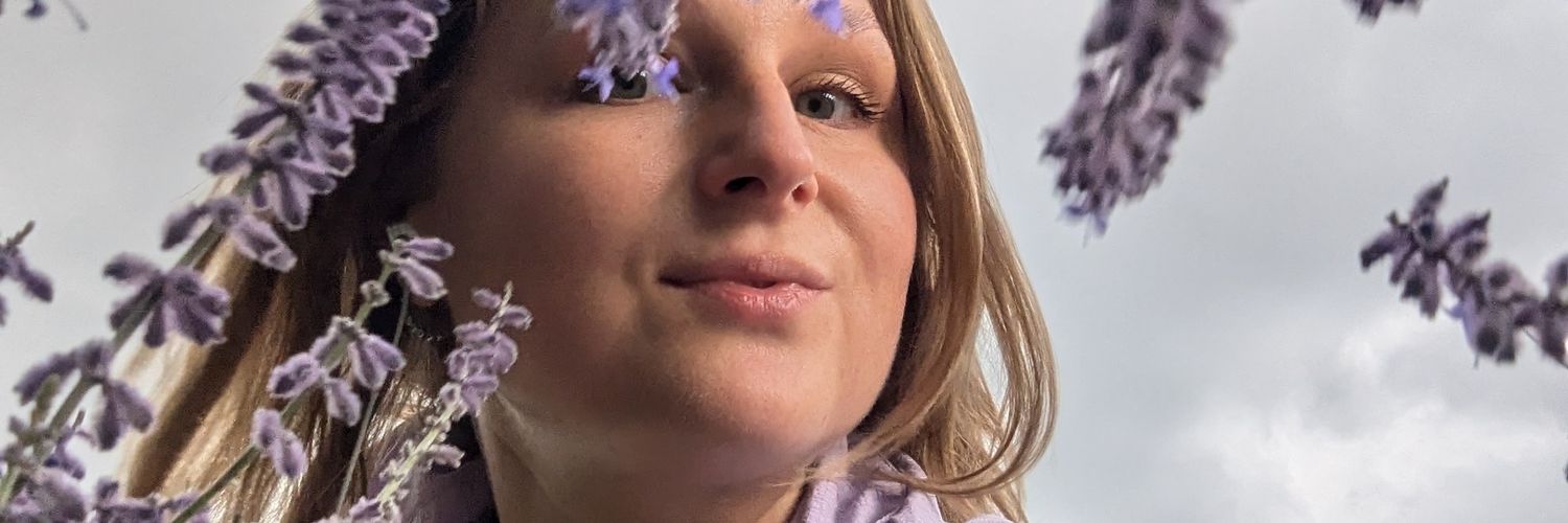 dovki's profile banner image