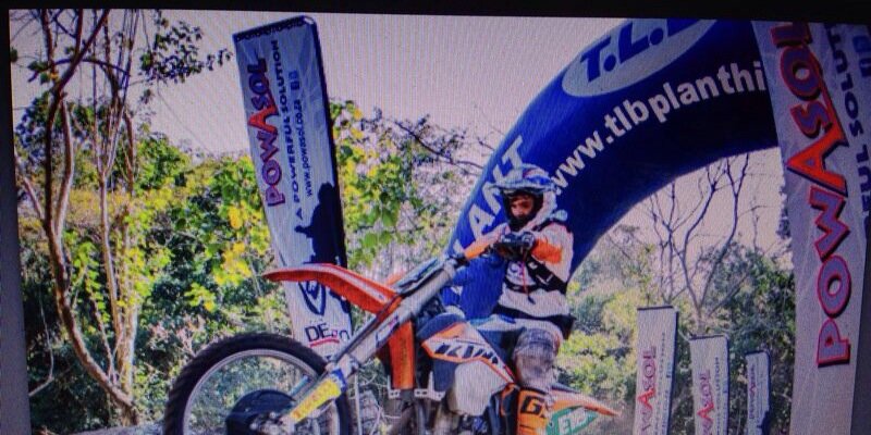UmZumbeX's profile banner image