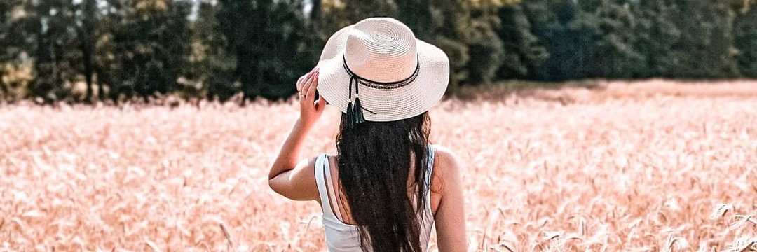 melisssoz's profile banner image
