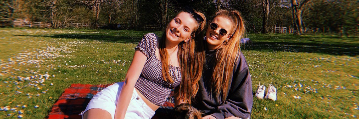 amycheyne_'s profile banner image