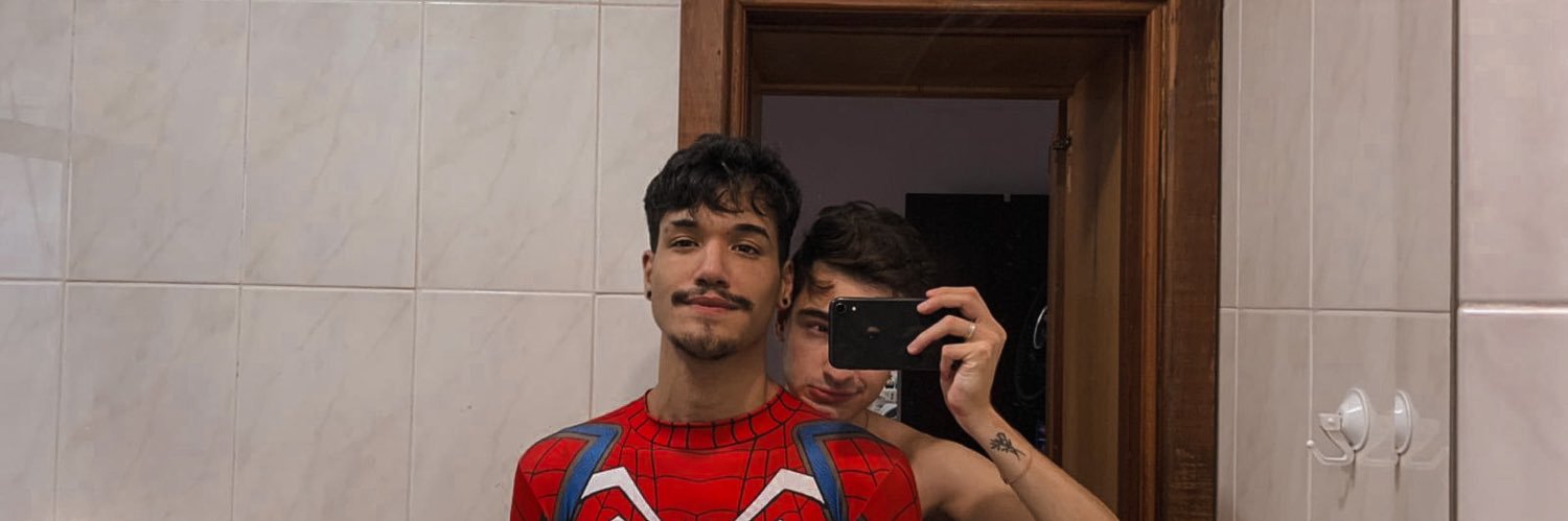 hugo ☆ banner