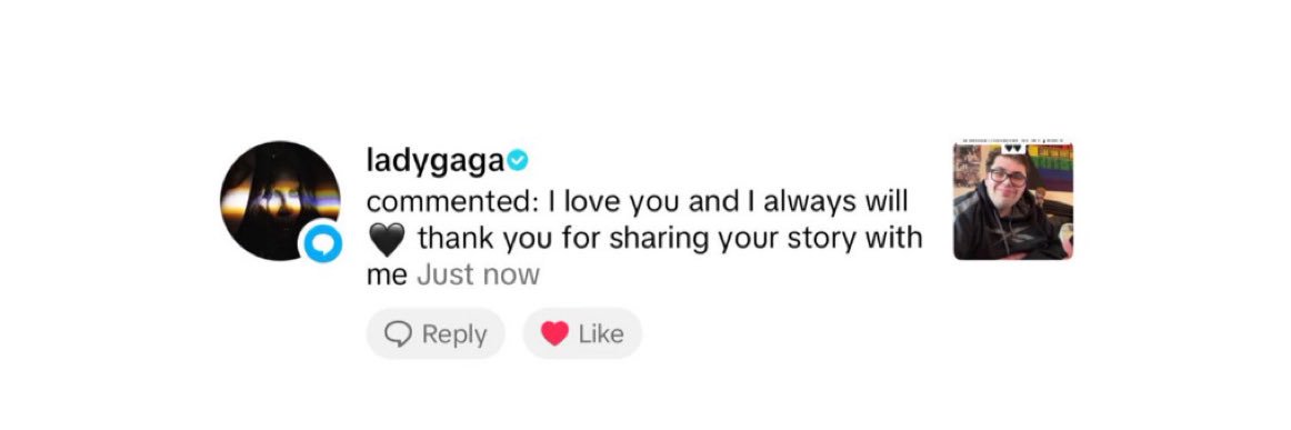 Chris 🩷✨ banner