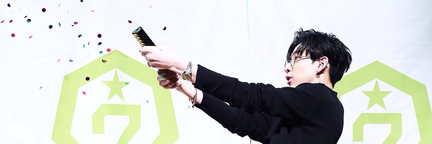 omelol55's profile banner image