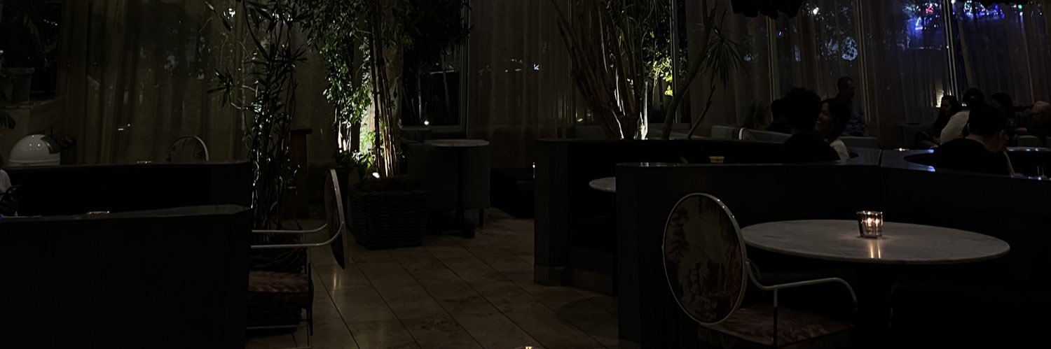ElleiaT's profile banner image