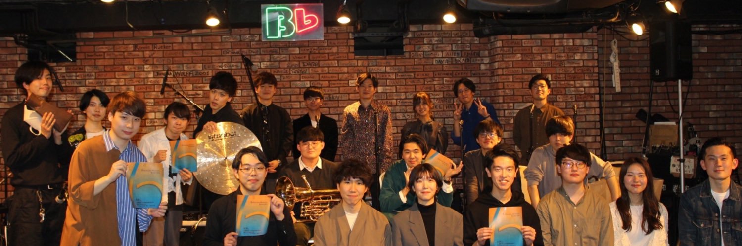 gee_a_bee's profile banner image