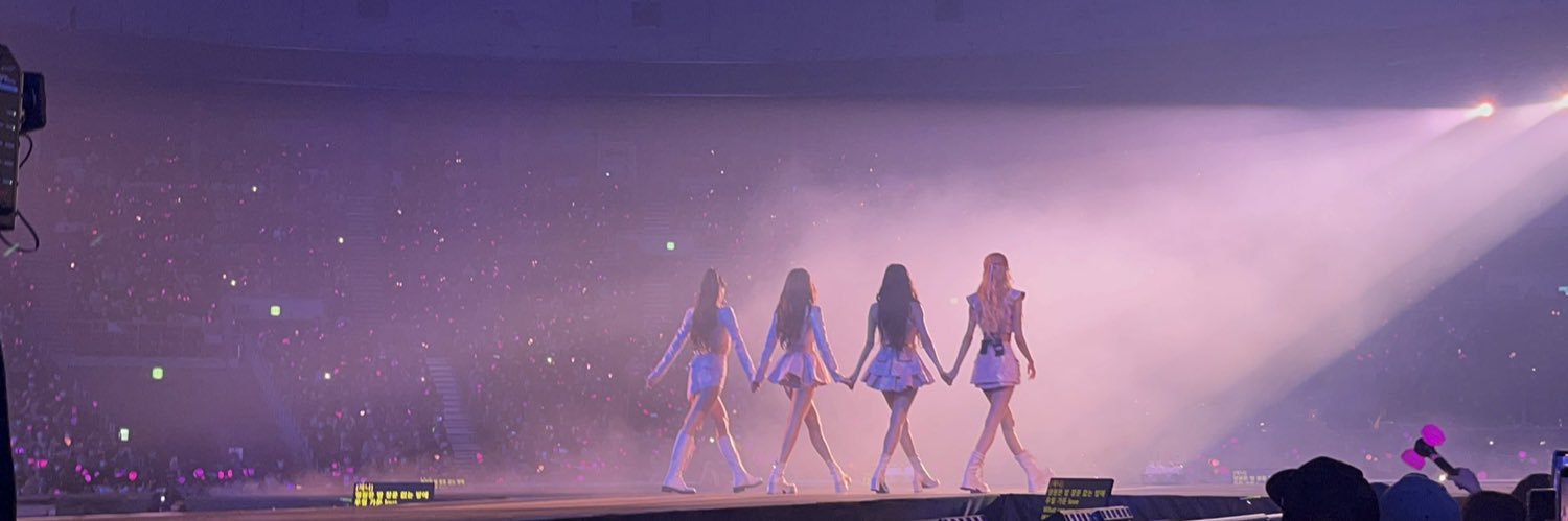 jisoolip's profile banner image