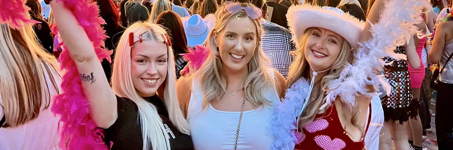 EmilyNin_'s profile banner image