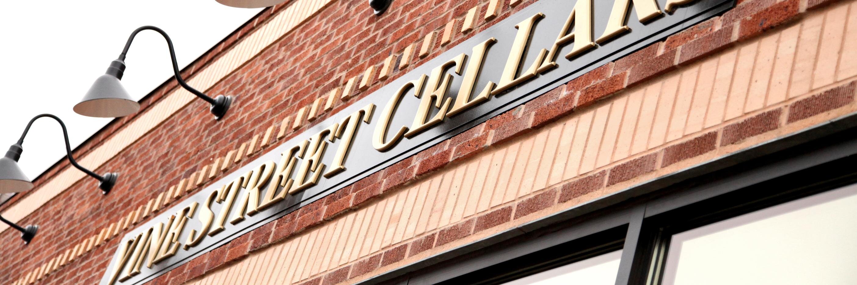 VineStCellars's profile banner image