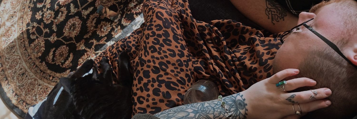 MOTHEROFBUGSS's profile banner image