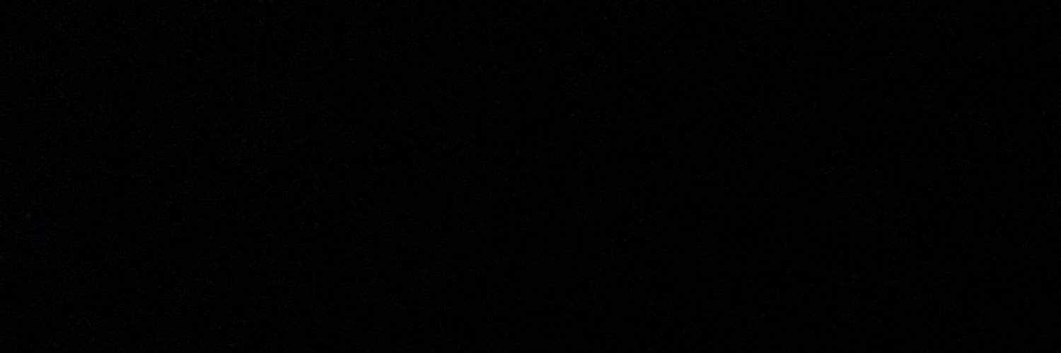 l_uvm's profile banner image
