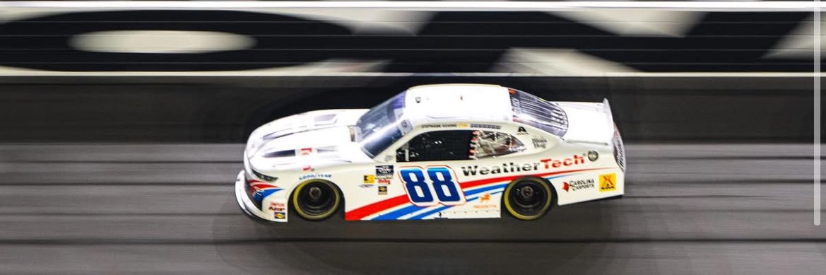 88nhawk's profile banner image