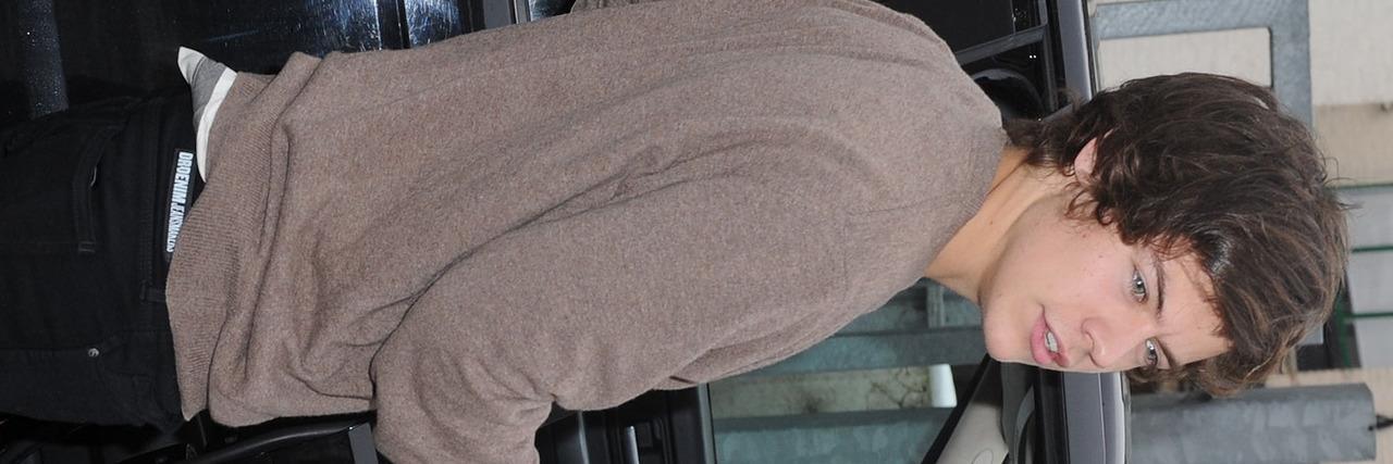 prayinglarry's profile banner image