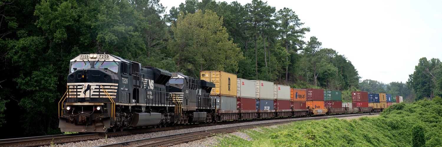 Railway Track & Structures banner