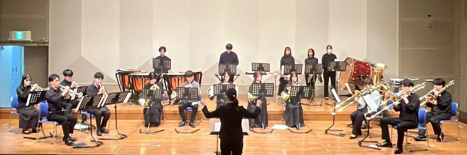 ensemble_cube's profile banner image