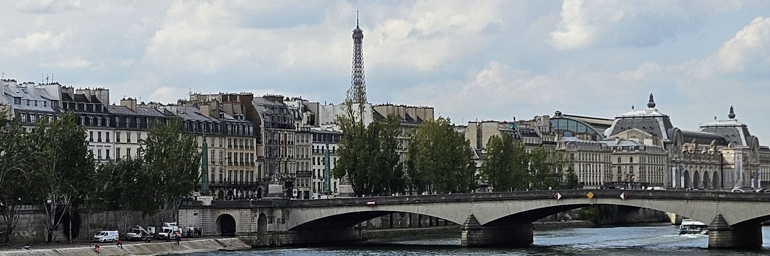 Abraham Pavón banner