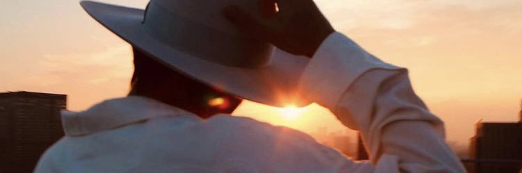 almayuko's profile banner image