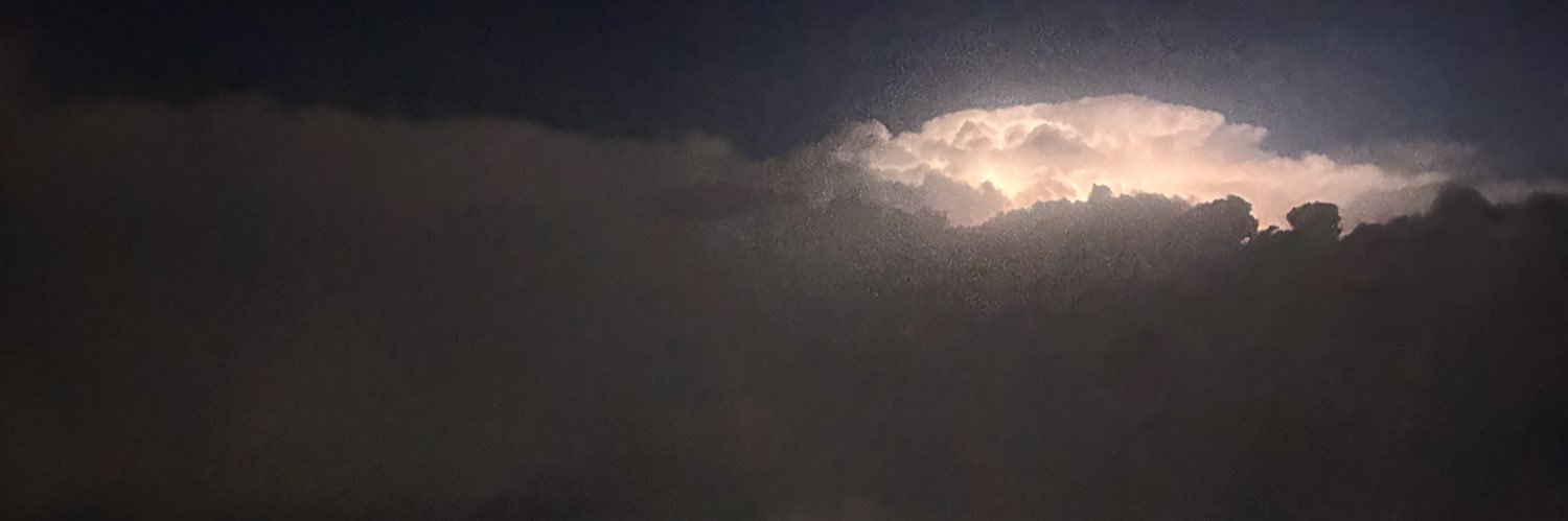 lofi_ho's profile banner image