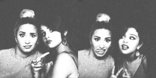 iLovaticForDemi's profile banner image